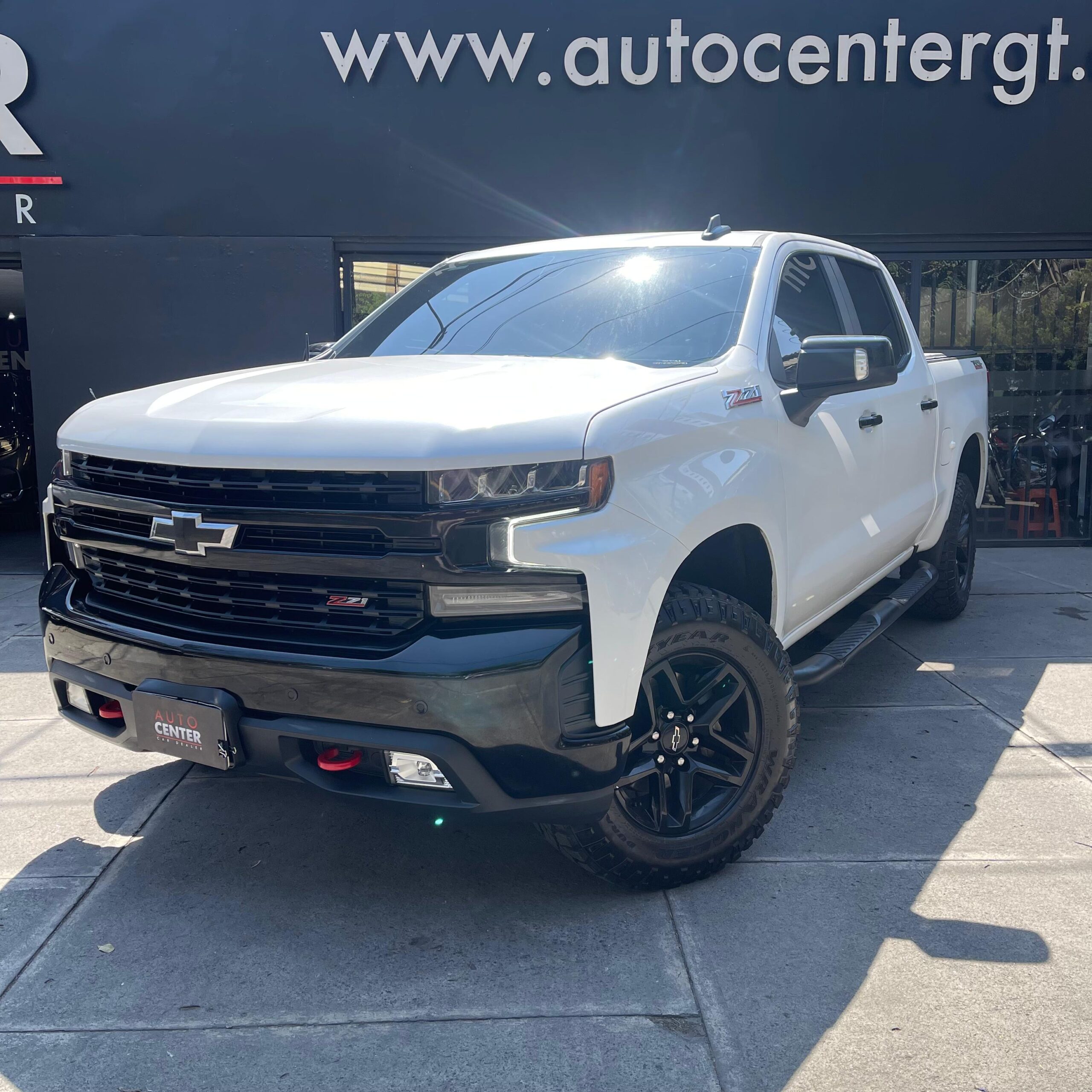 Chevrolet Silverado LT Z71 Trail Boss 4x4 