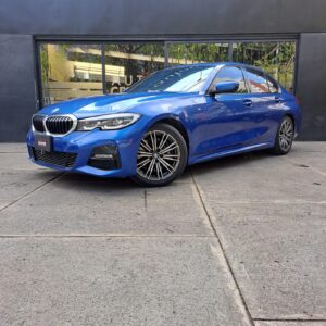 BMW 330i Kit M