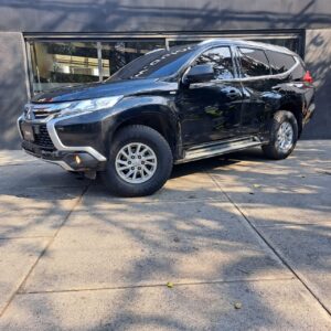 Mitsubishi Montero Sport 