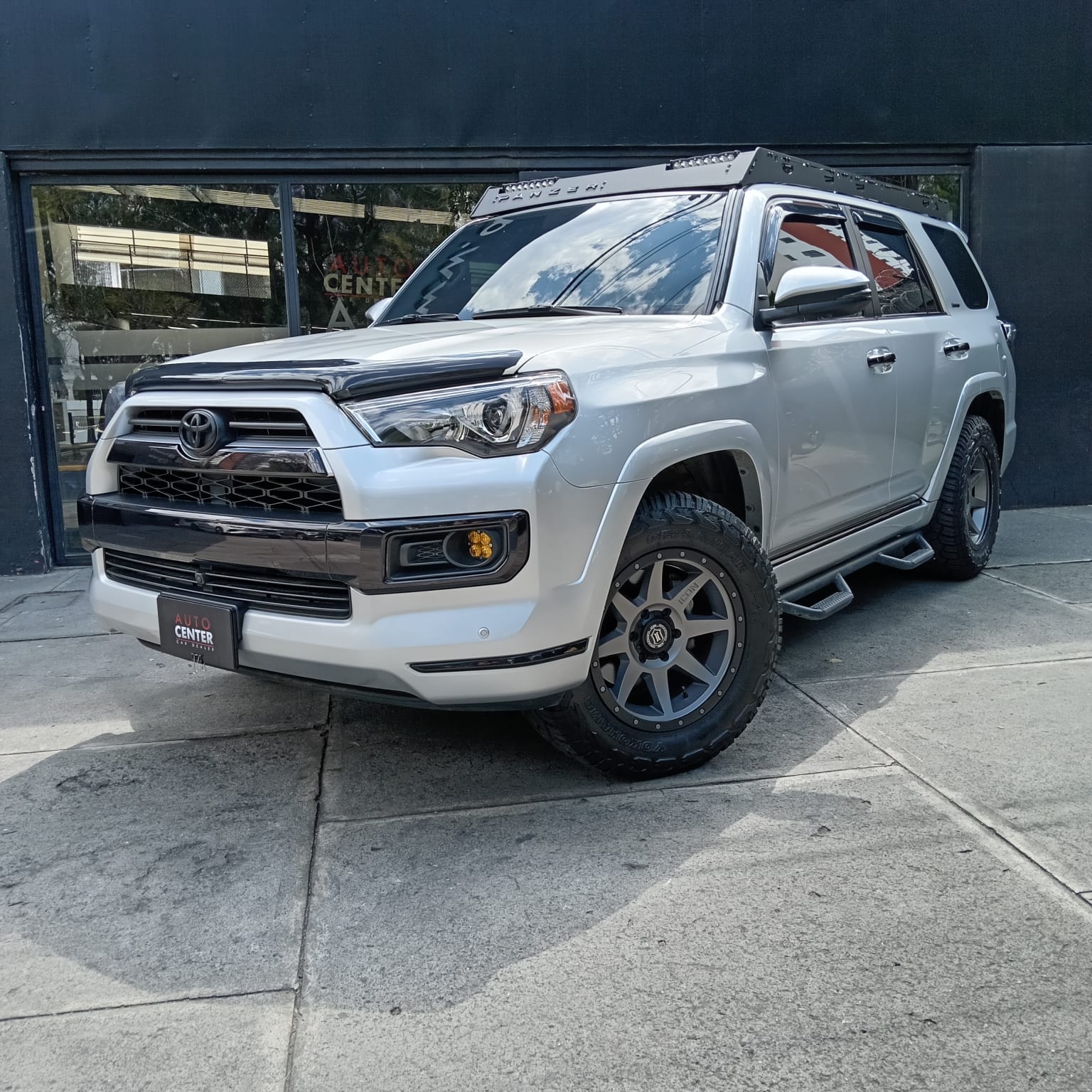 Toyota 4Runner Limited