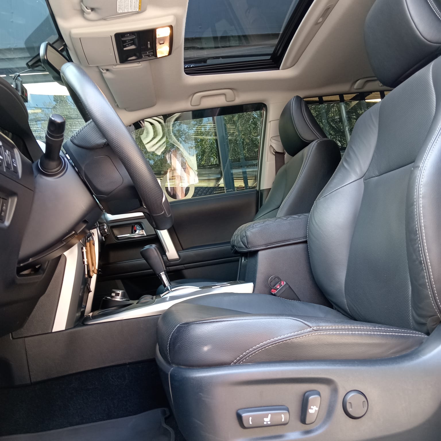 Toyota 4Runner Limited - Imagen 9