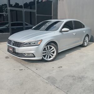 Volkswagen Passat R Line